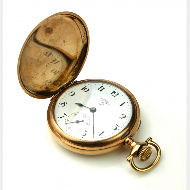 AN EARLY 20TH CENTURY AMERICAN GOLD PLATED FULL HUNTER GENTâ€™S POCKET WATCH