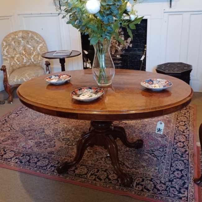 Victorian Walnut Loo Table