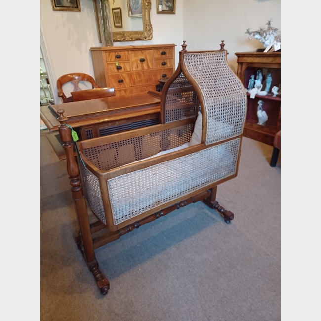 Wooden / Wicker Crib