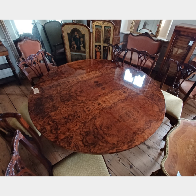 Davidson of London Table