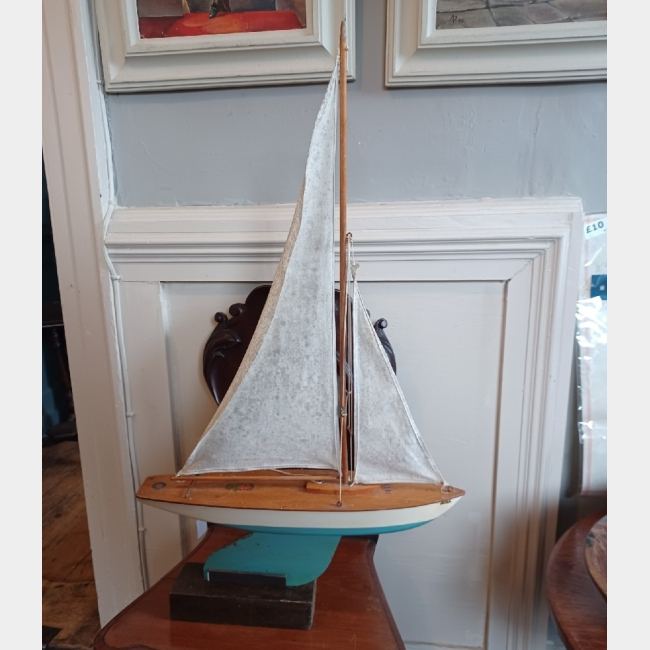 1920s Pond Boat