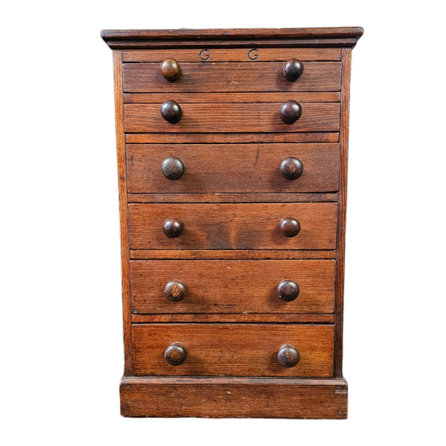 A VICTORIAN PINE SPECIMEN CHEST